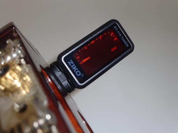 Clip-On Tuner for All Instruments DT-119